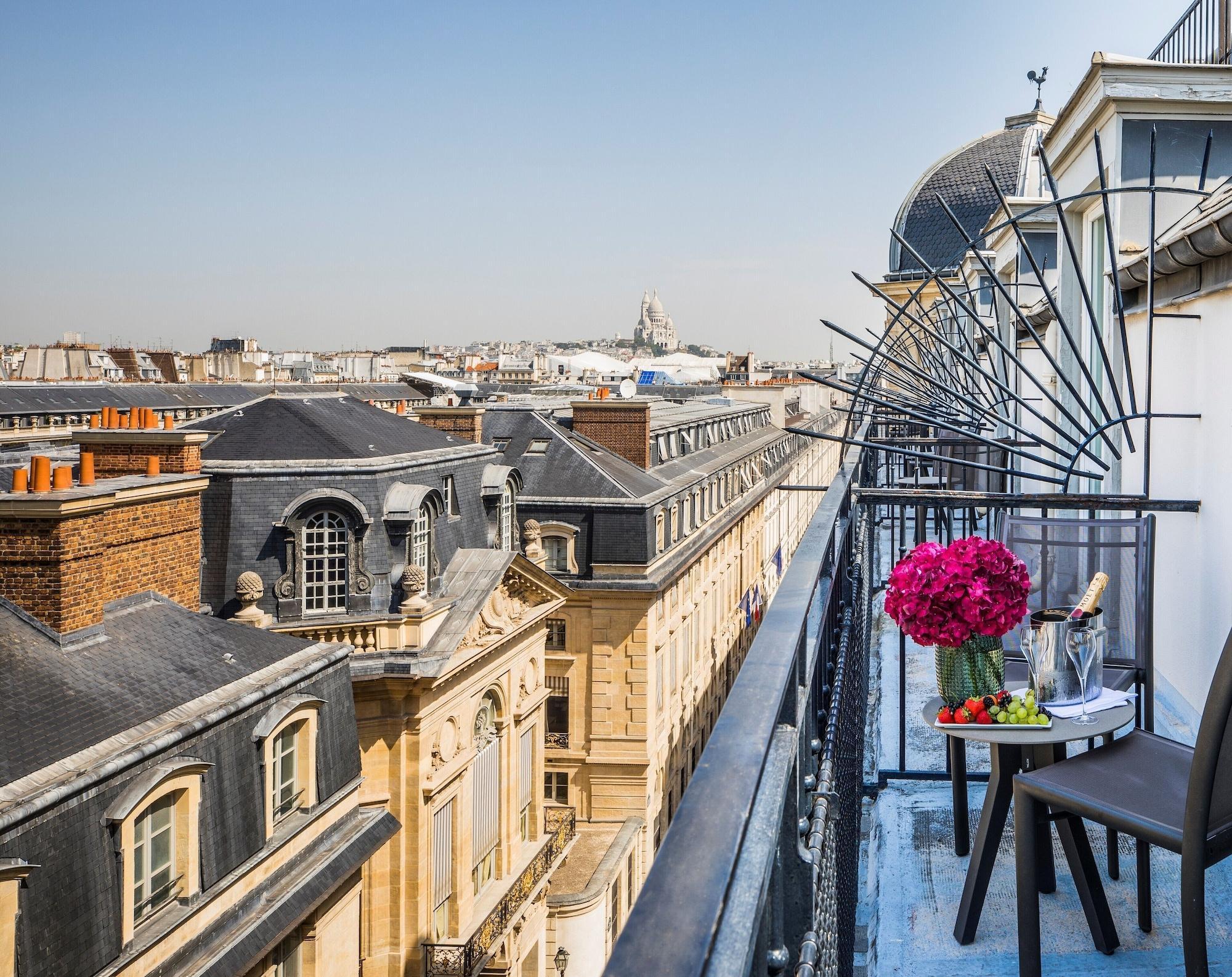 Grand Hotel Du Palais Royal Париж Экстерьер фото