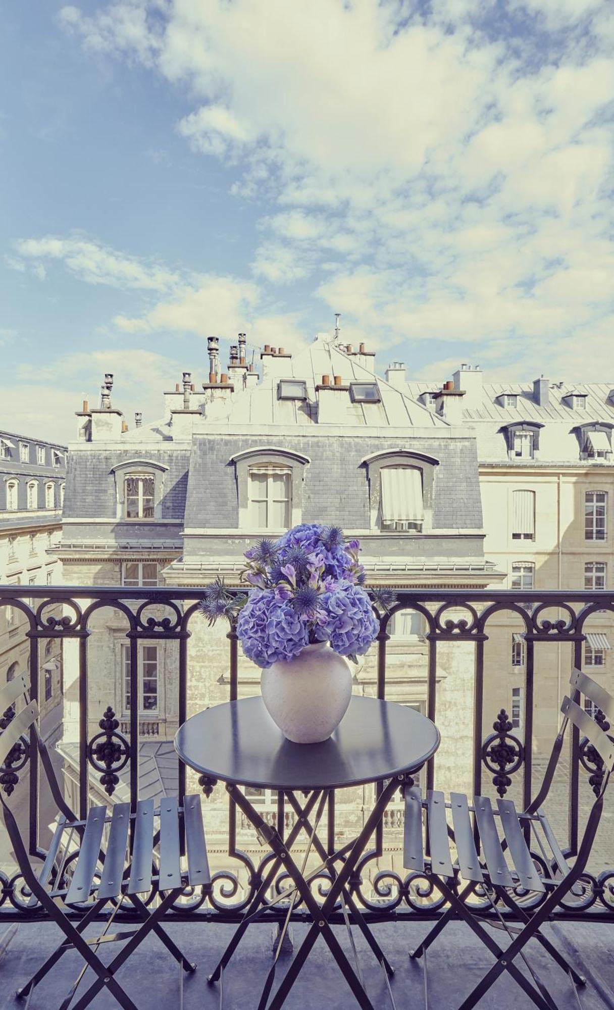 Grand Hotel Du Palais Royal Париж Экстерьер фото
